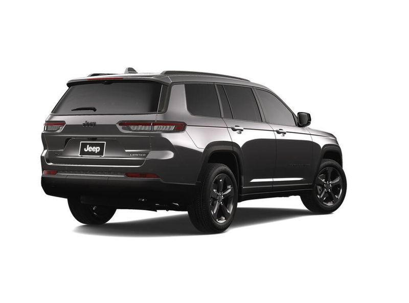 2025 Jeep Grand Cherokee L Limited 4x4Image 2