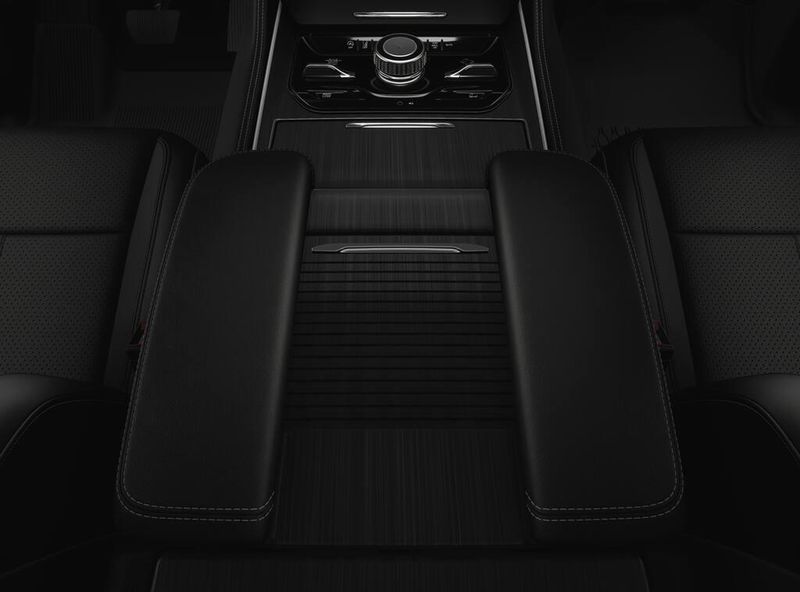 2025 Jeep Wagoneer Overland 4x4Image 4