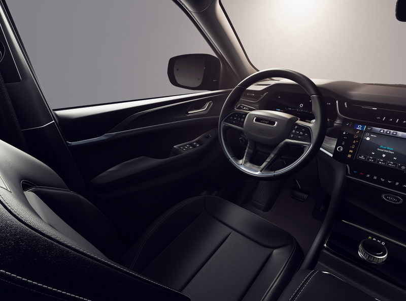 New 2026 Jeep Grand Cherokee Laredo Altitude 4x2Image 8