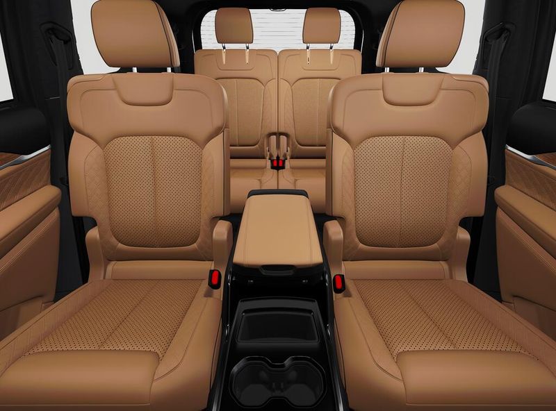 New 2027 Jeep Grand Cherokee L Summit 4x4Image 3