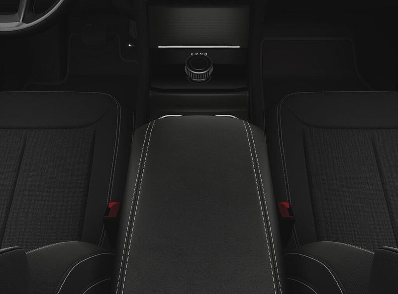 New 2025 Jeep Grand Cherokee Laredo X 4x4