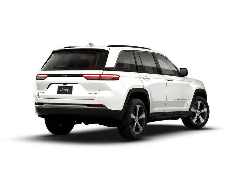 New 2026 Jeep Grand Cherokee Limited 4x4Image 2