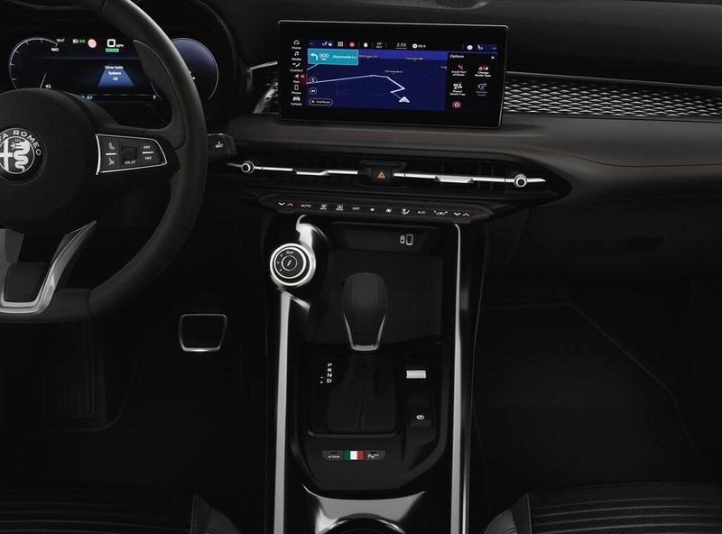 2025 Alfa Romeo Tonale BASE SPRINT photo 5