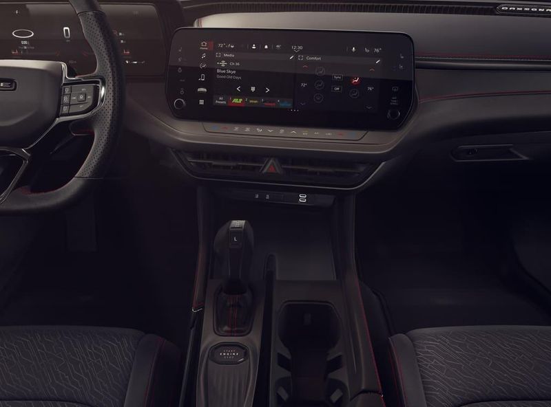 New 2026 Dodge Charger R/T 2-door Awd