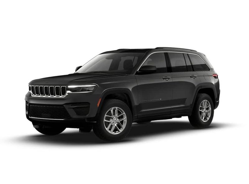 New 2026 Jeep Grand Cherokee Laredo X 4x4Image 1