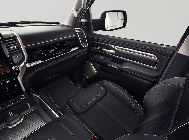 New 2027 RAM 1500 Tungsten Crew Cab 4x4 5