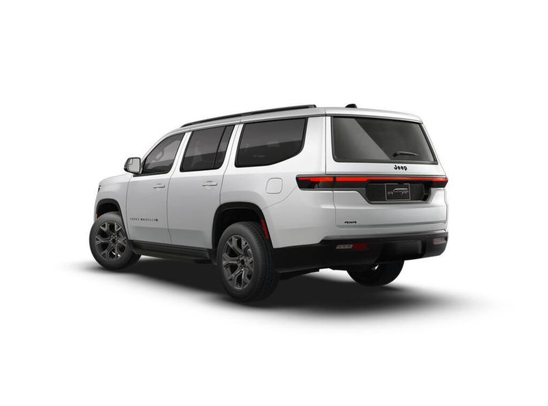 2026 Jeep Grand Wagoneer LimitedImage 2