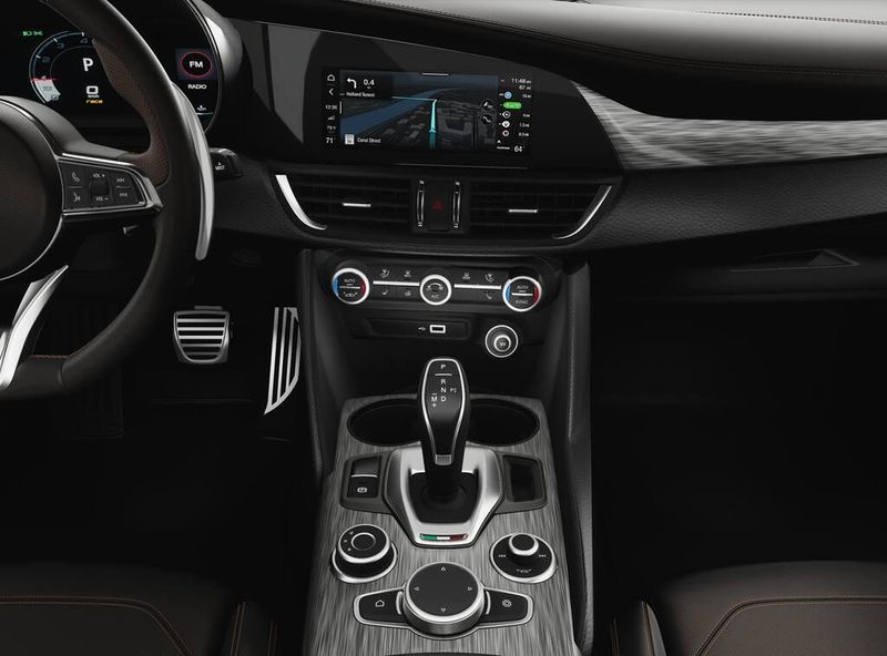 2025 Alfa Romeo Giulia Intensa RwdImage 5