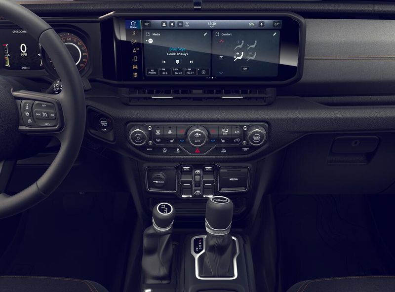 New 2026 Jeep Wrangler 4-door Sport SImage 5
