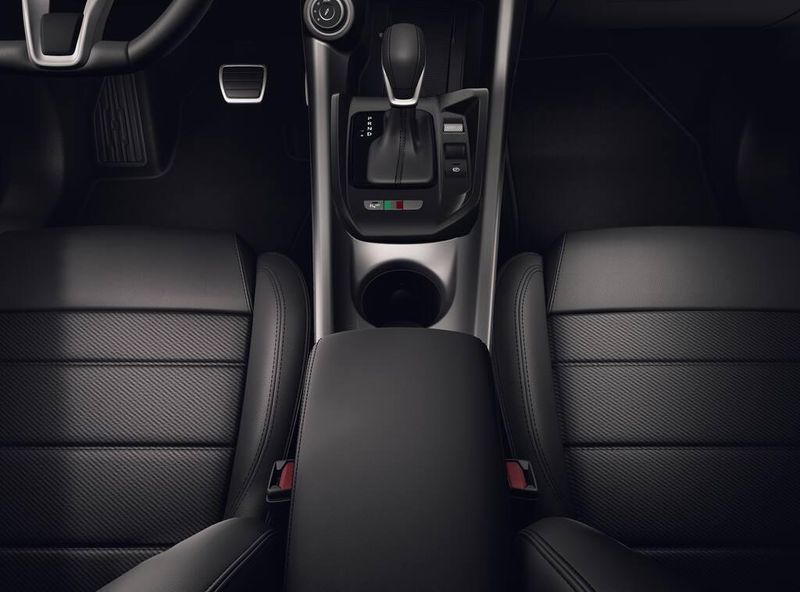 New 2026 Alfa Romeo Tonale Veloce AwdImage 4