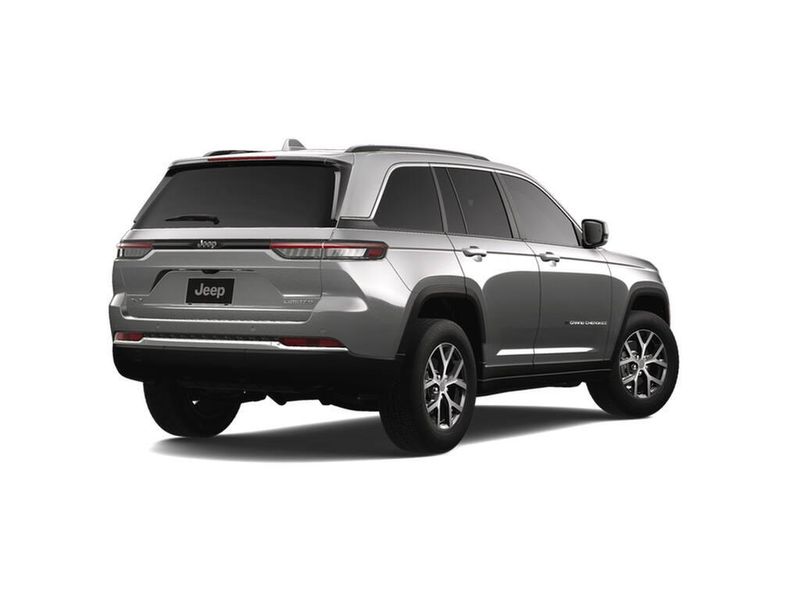 2025 Jeep Grand Cherokee Limited 4x4Image 2
