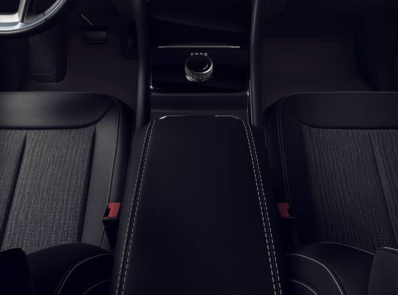 New 2026 Jeep Grand Cherokee Laredo X 4x4Image 4