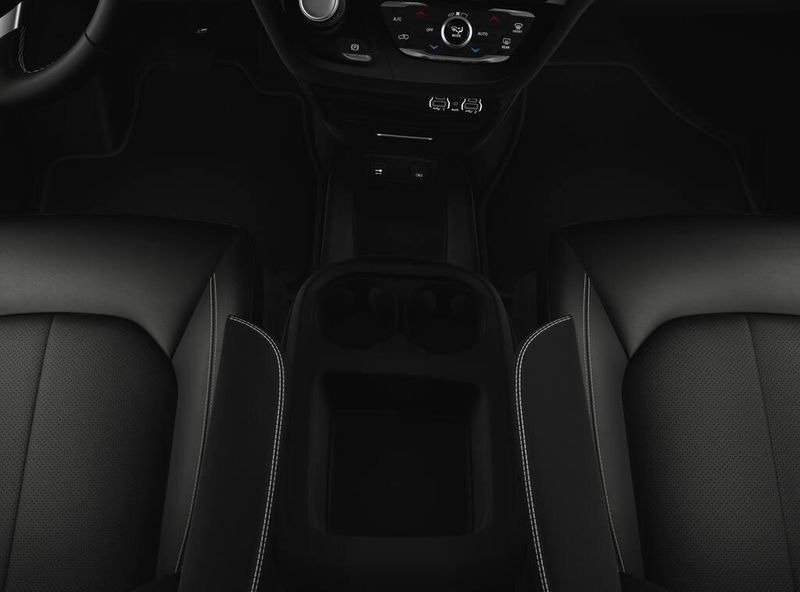 2025 Chrysler Pacifica Select AwdImage 4