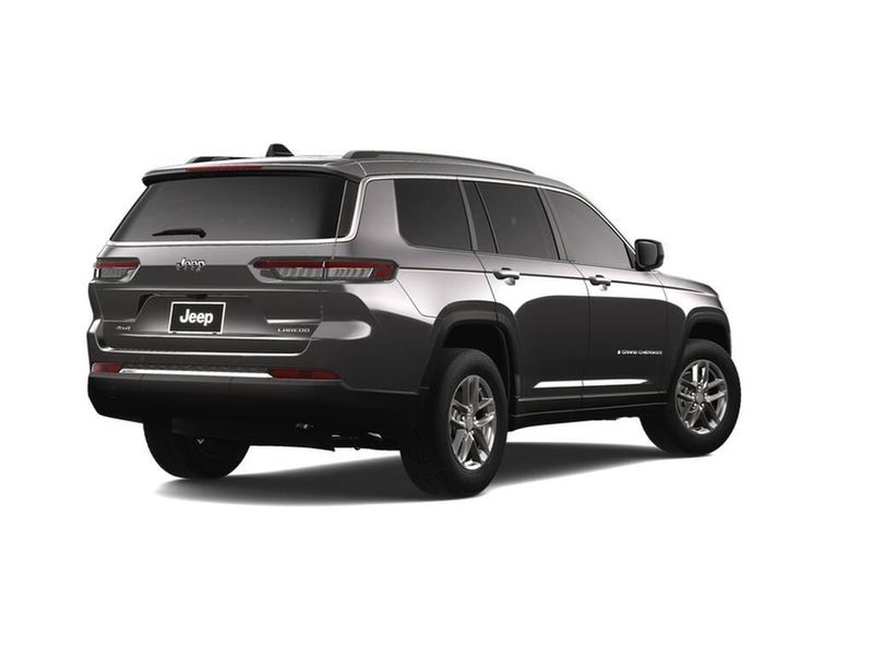 New 2025 Jeep Grand Cherokee L Laredo X 4x4
