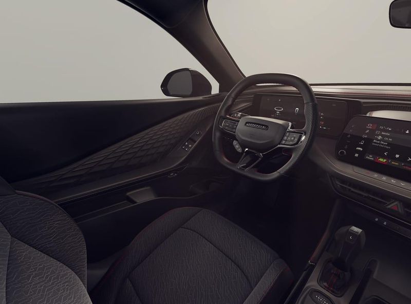 New 2026 Dodge Charger Scat Pack 2-door AwdImage 8