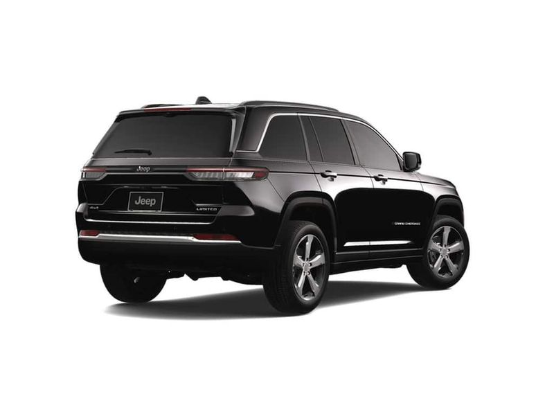2025 Jeep Grand Cherokee Limited 4x4Image 2