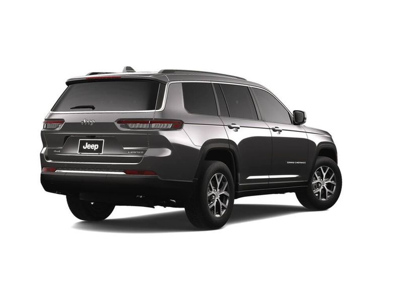 2025 Jeep Grand Cherokee L Limited 4x4Image 2