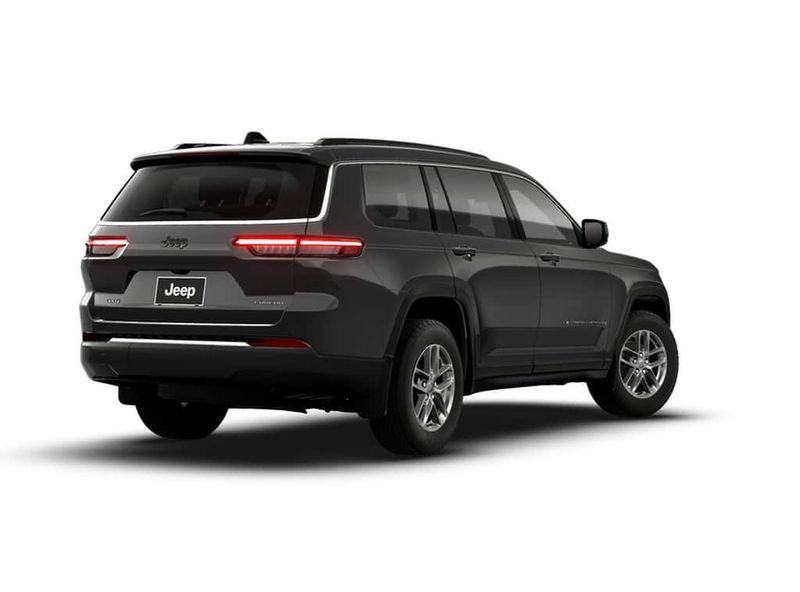New 2026 Jeep Grand Cherokee L Laredo X 4x4Image 2