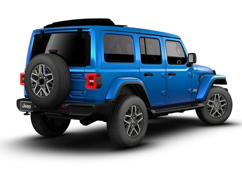 New 2026 Jeep Wrangler 4-door SaharaImage 2