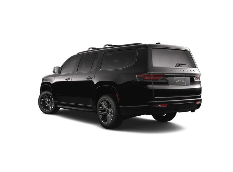 2025 Jeep Wagoneer L Carbide 4x4Image 2