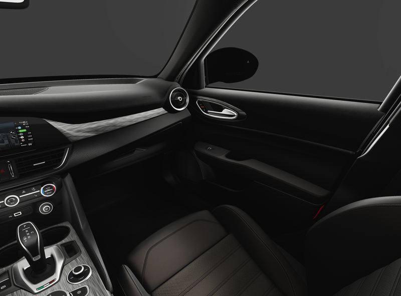 New 2025 Alfa Romeo Giulia RwdImage 7