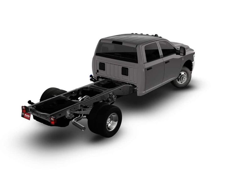 New 2026 RAM 3500 Tradesman Crew Cab Chassis 4x4 60