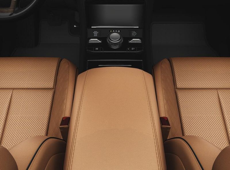 New 2025 Jeep Grand Cherokee L Summit 4x4Image 4