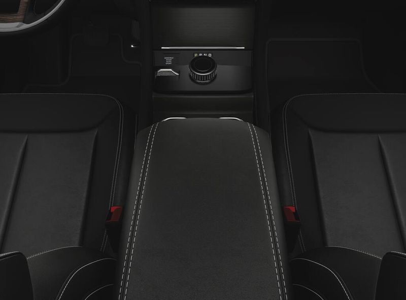 New 2025 Jeep Grand Cherokee Limited 4x4Image 4