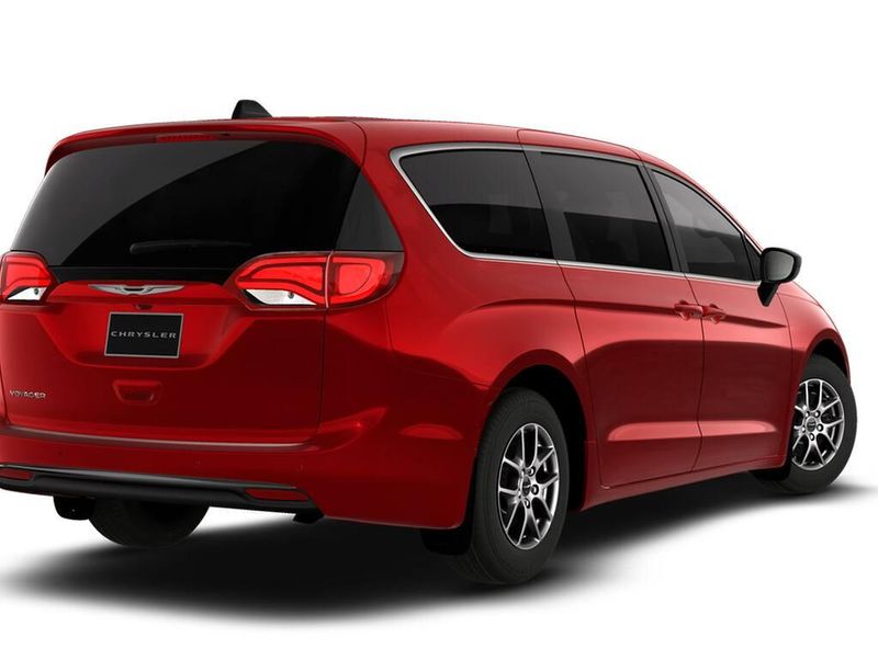 New 2026 Chrysler Voyager LxImage 2