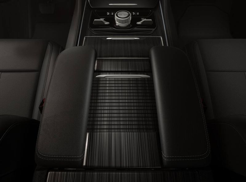 2026 Jeep Grand Grand Wagoneer Wagoneer Limited Reserve 4x4Image 4