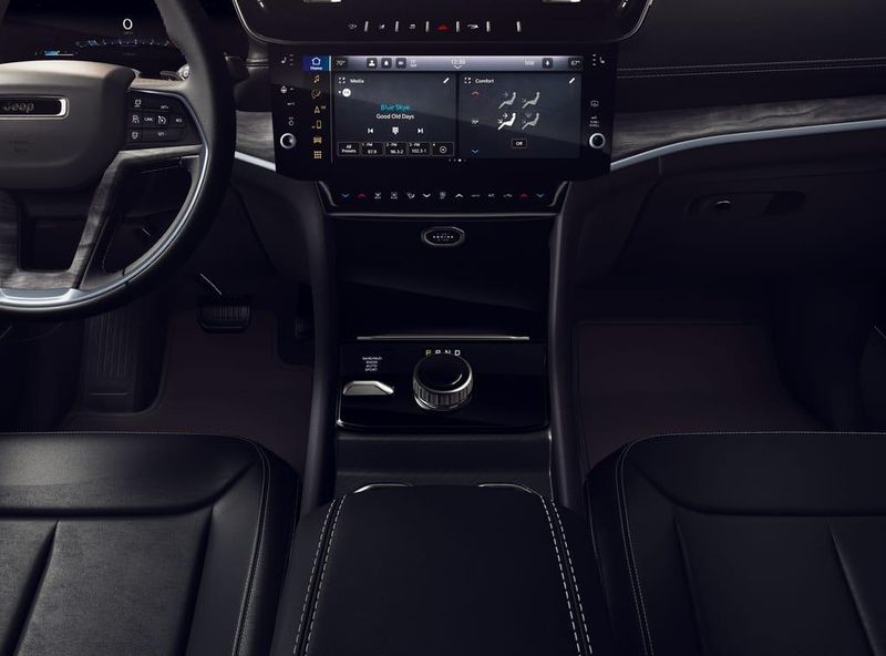 New 2026 Jeep Grand Cherokee Limited 4x4