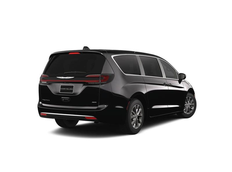 2025 Chrysler Pacifica Select Awd