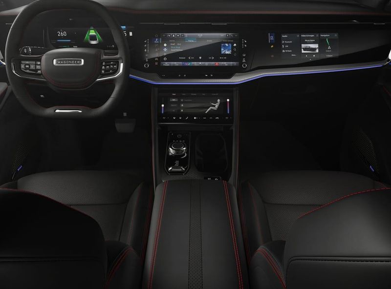 2025 Wagoneer S Wagoneer S Launch EditionImage 5
