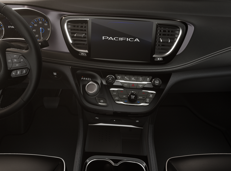 2026 Chrysler Pacifica Limited photo 4