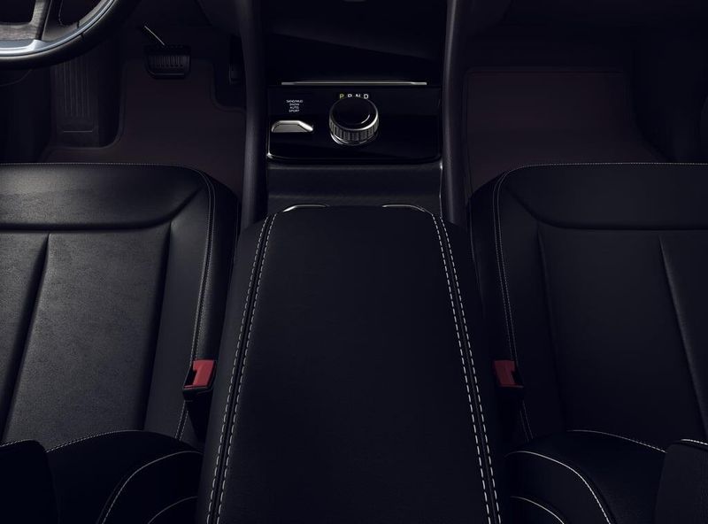 New 2026 Jeep Grand Cherokee Limited 4x4Image 4