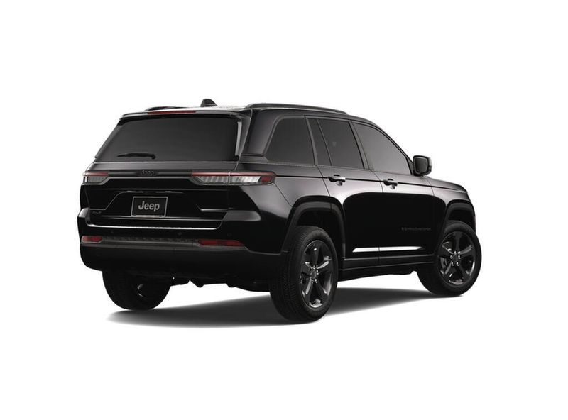 2025 Jeep Grand Cherokee ALTITUDE 4X42025 Jeep Grand Cherokee Altitude 4x4