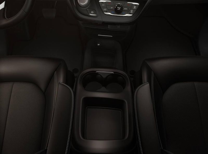 2026 Chrysler Pacifica photo 3