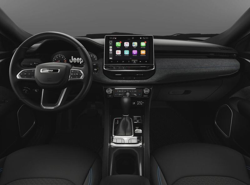 New 2026 Jeep Compass Latitude Altitude 4x4