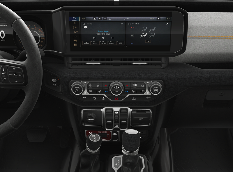 2025 Jeep Gladiator Willys photo 4