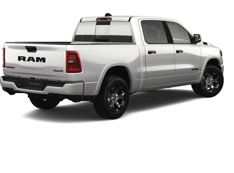 2025 RAM 1500 BIG HORN CREW CAB 4X4 5
