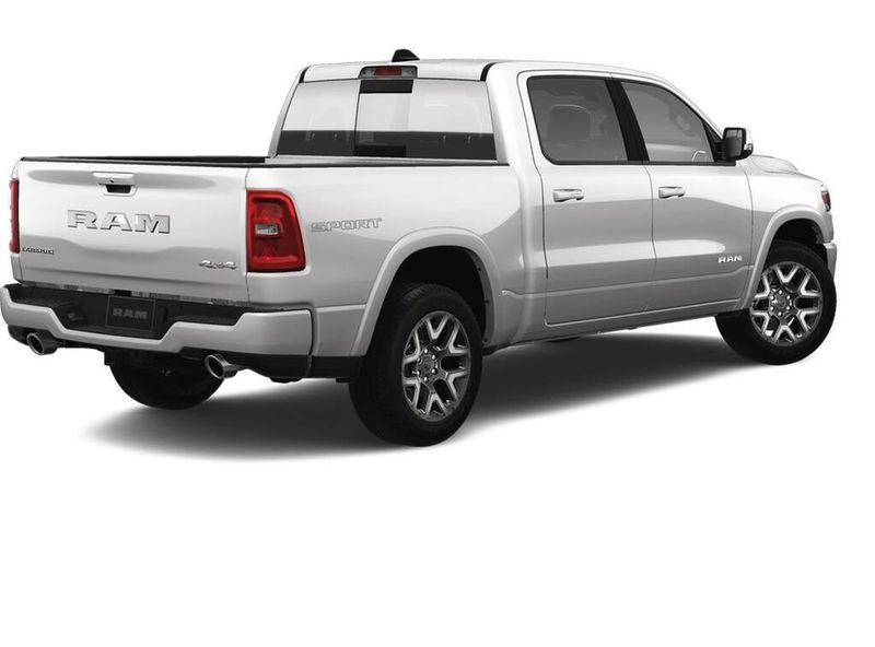 2025 RAM 1500 LARAMIE CREW CAB 4X4 5