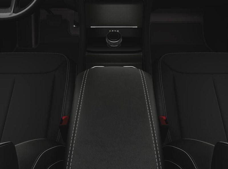 2025 Jeep Grand Cherokee L Altitude X 4x4Image 4
