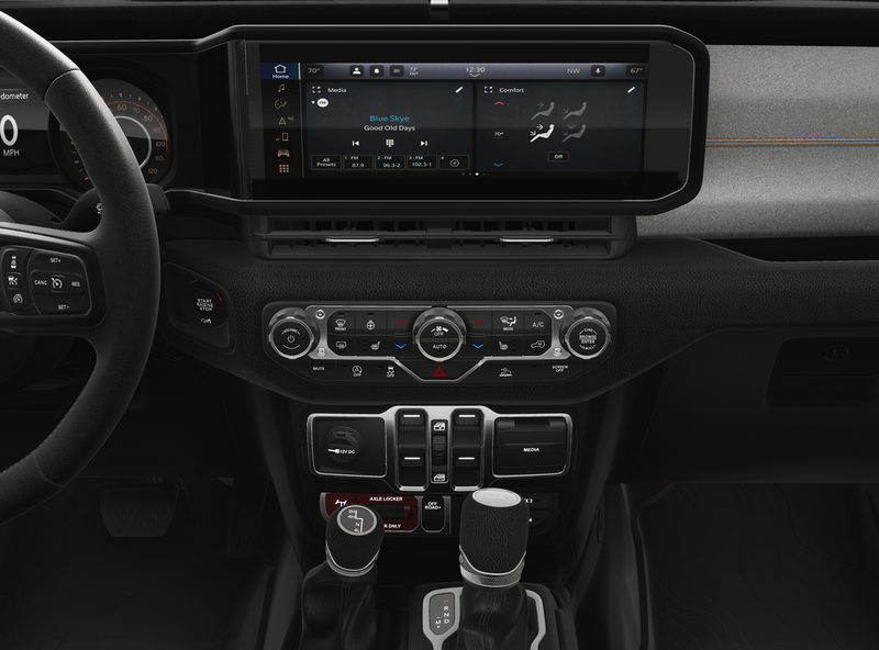 2025 Jeep Gladiator Willys photo 4