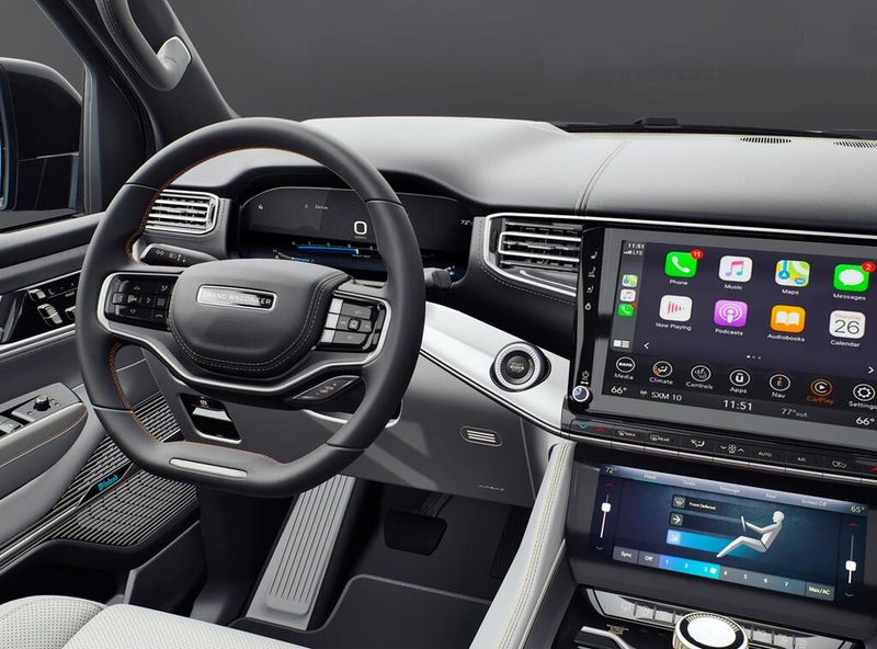 2027 Jeep Grand Wagoneer Summit Obsidian 4x4