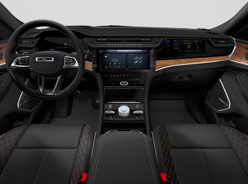 New 2027 Jeep Grand Cherokee L Summit 4x4Image 6