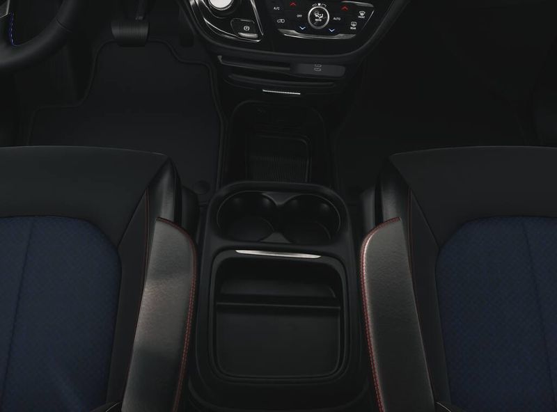 New 2027 Chrysler Pacifica SelectImage 4