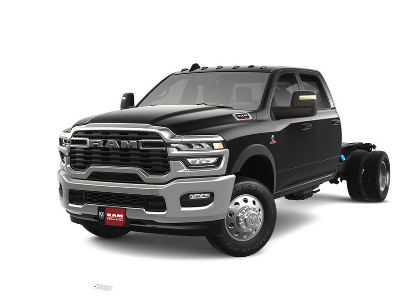 2025 RAM 3500 Tradesman Crew Cab Chassis 4x4 60