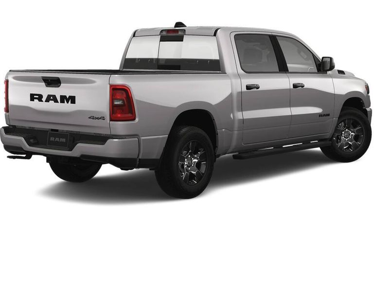 2025 Ram 1500 Tradesman photo 2