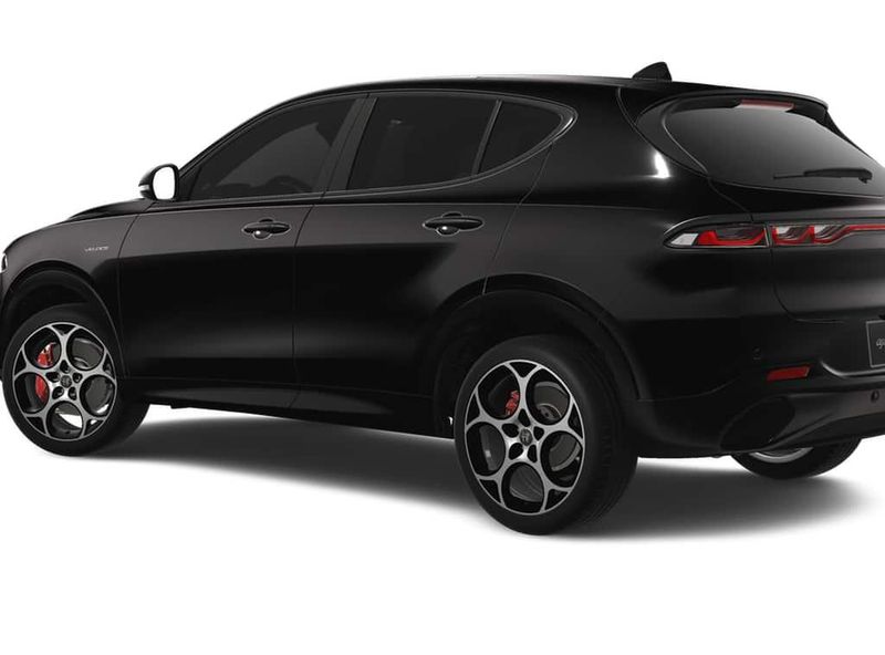 2025 Alfa Romeo Tonale AwdImage 2