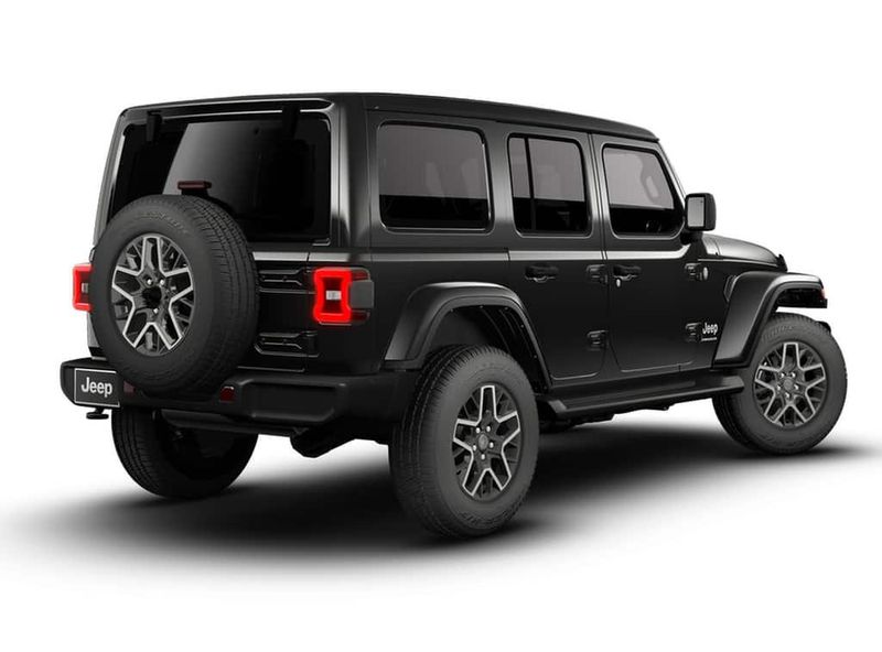 New 2026 Jeep Wrangler 4-door SaharaImage 2